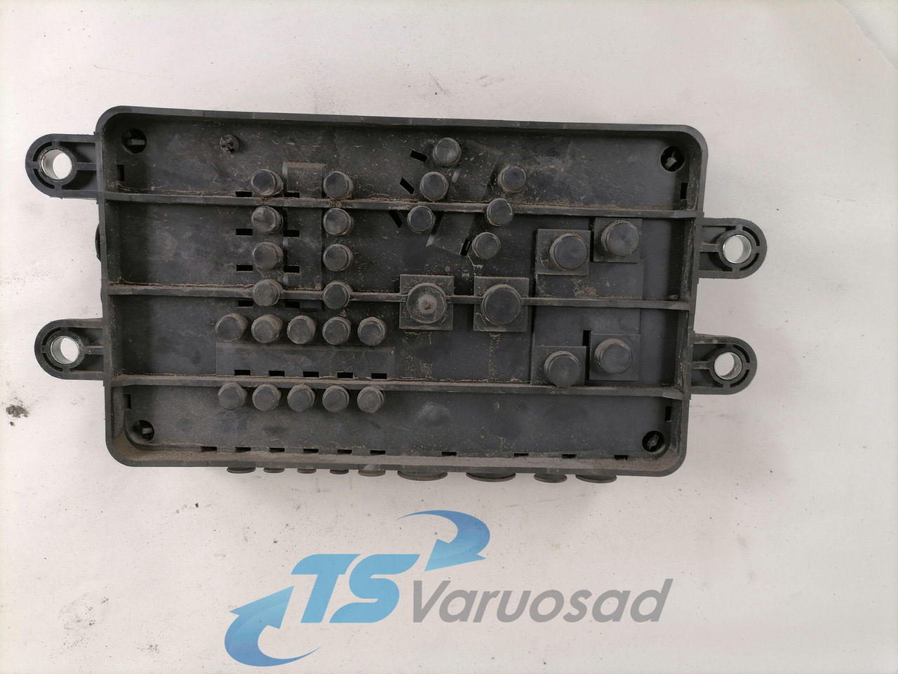 Volvo Fuse box 21717590 - Sekring untuk Truk: gambar 3 Volvo Fuse box 21717590 - Sekring untuk Truk: gambar 3