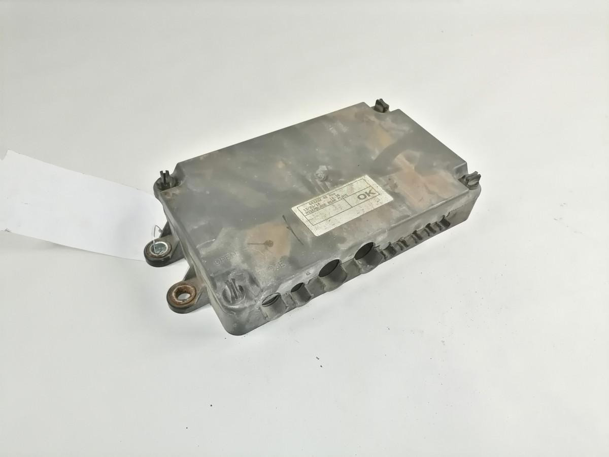 Volvo Fuse box 21728187 - Sekring untuk Truk: gambar 4 Volvo Fuse box 21728187 - Sekring untuk Truk: gambar 4
