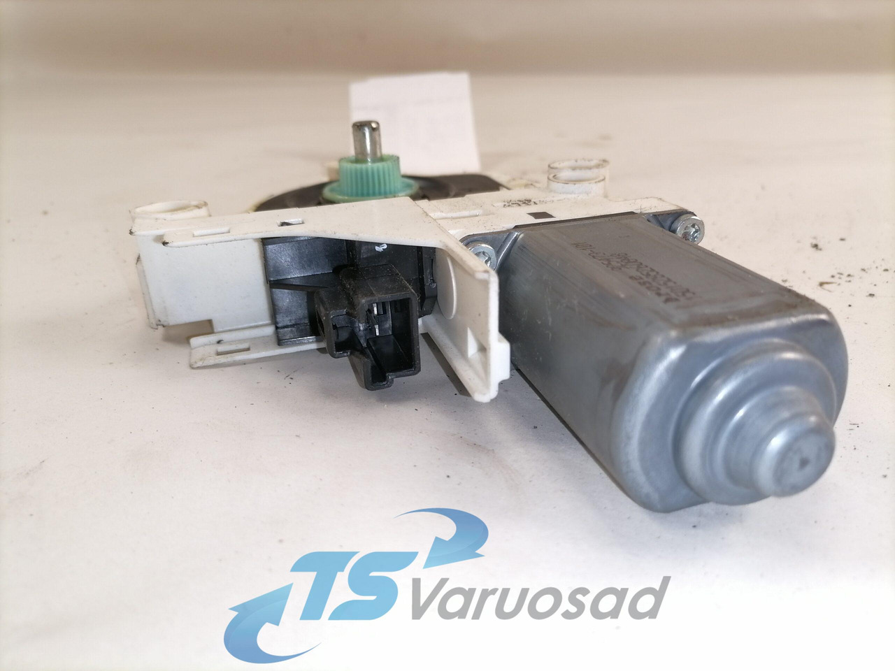 Volvo Glass lift 82907373 - Jendela dan bagian untuk Truk: gambar 2 Volvo Glass lift 82907373 - Jendela dan bagian untuk Truk: gambar 2
