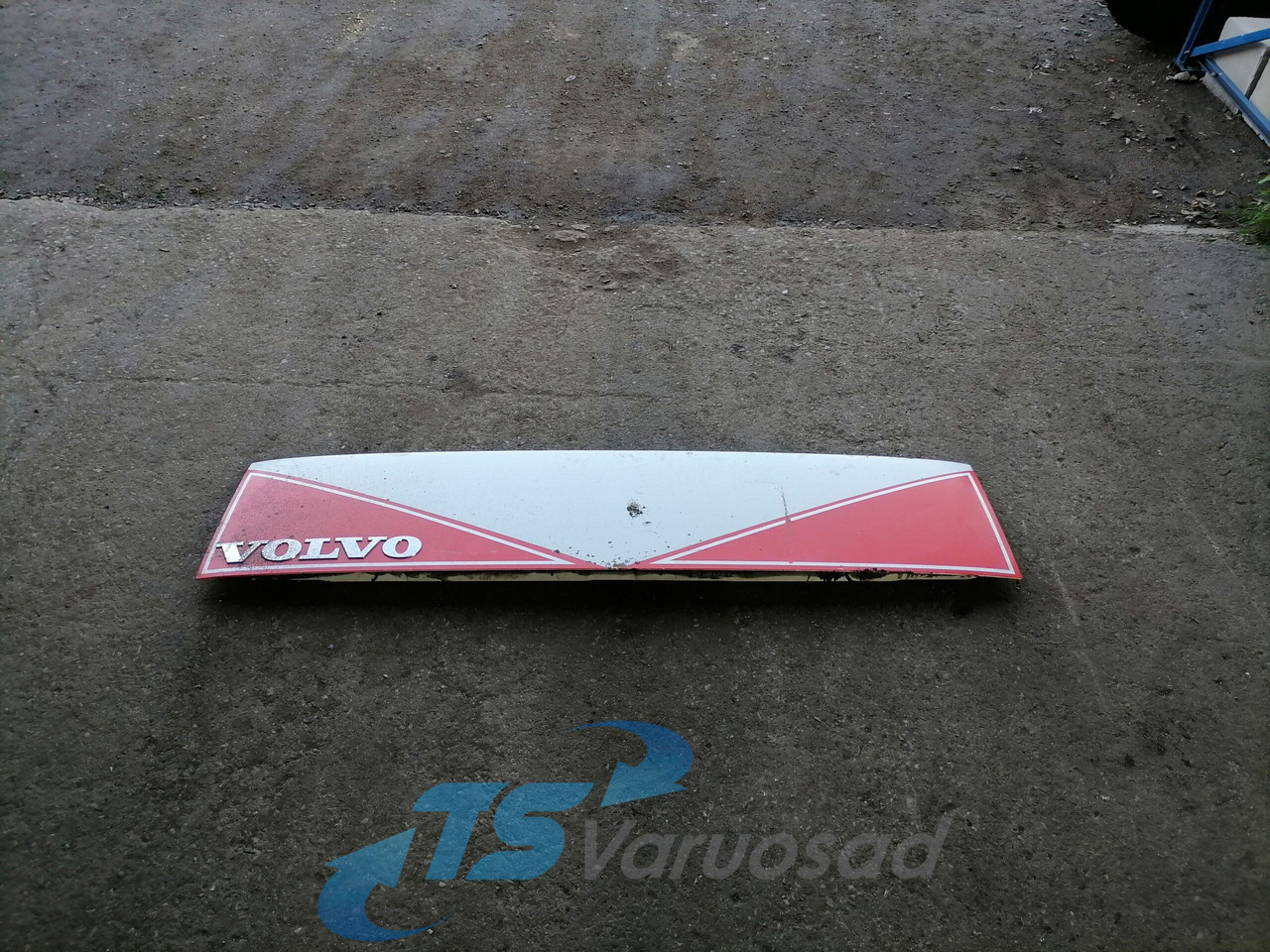 Volvo Grille panel 8191220 - Panggangan untuk Truk: gambar 1 Volvo Grille panel 8191220 - Panggangan untuk Truk: gambar 1