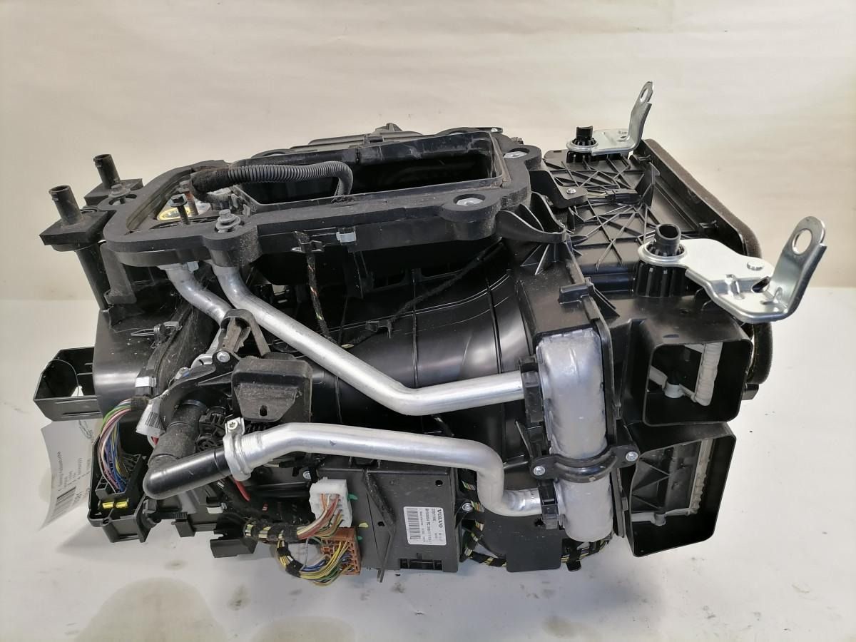 Volvo Heating unit 84164533 - Bagian universal untuk Truk: gambar 3 Volvo Heating unit 84164533 - Bagian universal untuk Truk: gambar 3