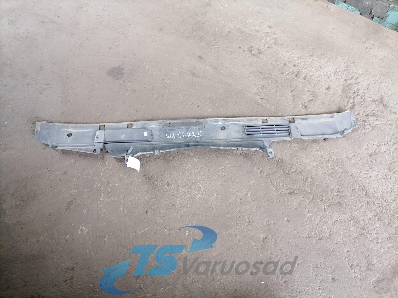 Volvo Iluvõre plastik 20527277 - Panggangan untuk Truk: gambar 2 Volvo Iluvõre plastik 20527277 - Panggangan untuk Truk: gambar 2