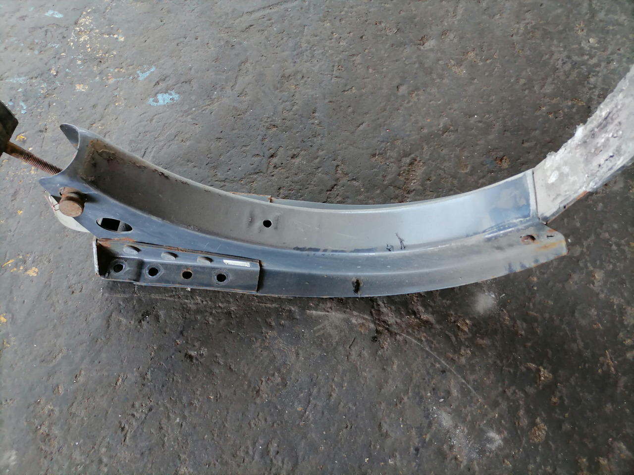 Volvo Kütusepaagi kandur, Volvo 20526488 - Tangki bahan bakar untuk Truk: gambar 4 Volvo Kütusepaagi kandur, Volvo 20526488 - Tangki bahan bakar untuk Truk: gambar 4