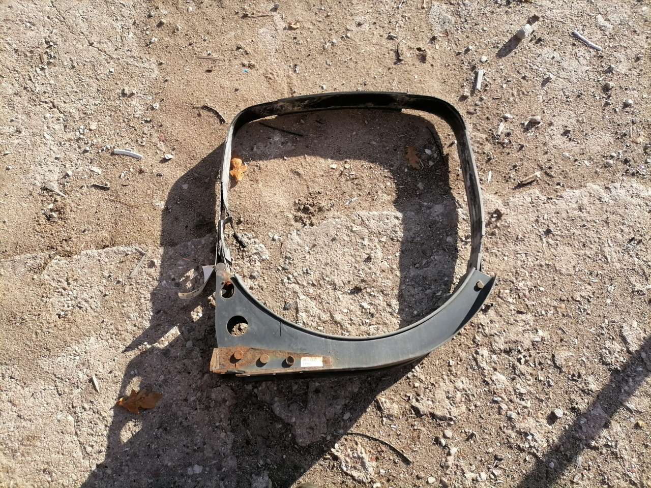 Volvo Kütusepaagi kandur, Volvo 20721537 - Tangki bahan bakar untuk Truk: gambar 1 Volvo Kütusepaagi kandur, Volvo 20721537 - Tangki bahan bakar untuk Truk: gambar 1
