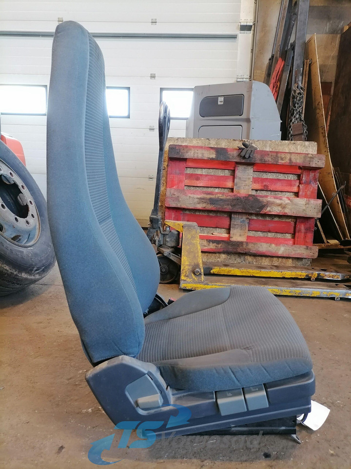 Volvo Passenger seat 20862627 - Tempat duduk untuk Truk: gambar 4 Volvo Passenger seat 20862627 - Tempat duduk untuk Truk: gambar 4