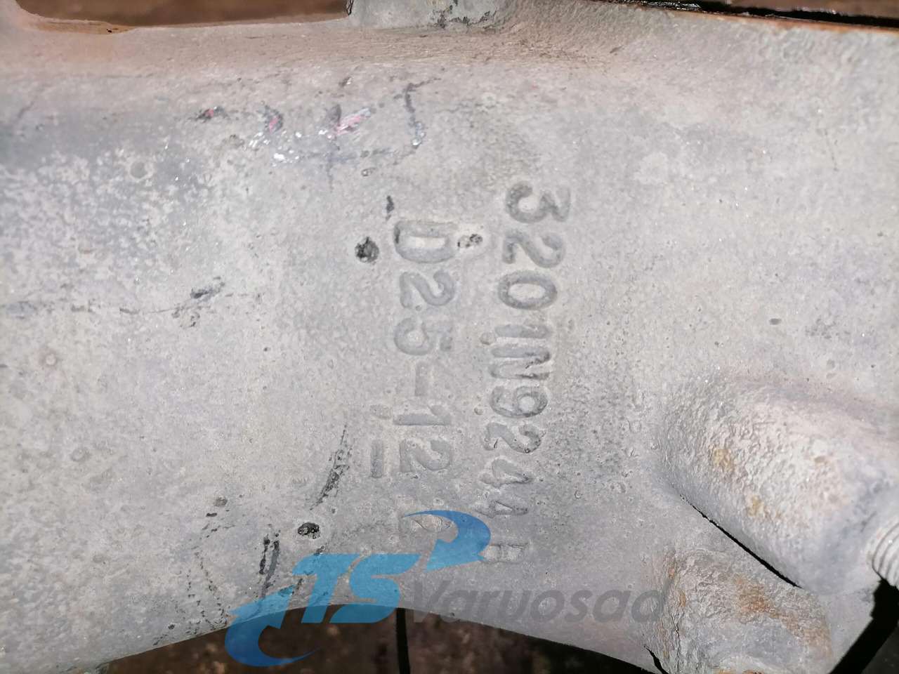 Volvo Rear axel housing 3201N9244B - Poros dan bagian untuk Truk: gambar 5 Volvo Rear axel housing 3201N9244B - Poros dan bagian untuk Truk: gambar 5