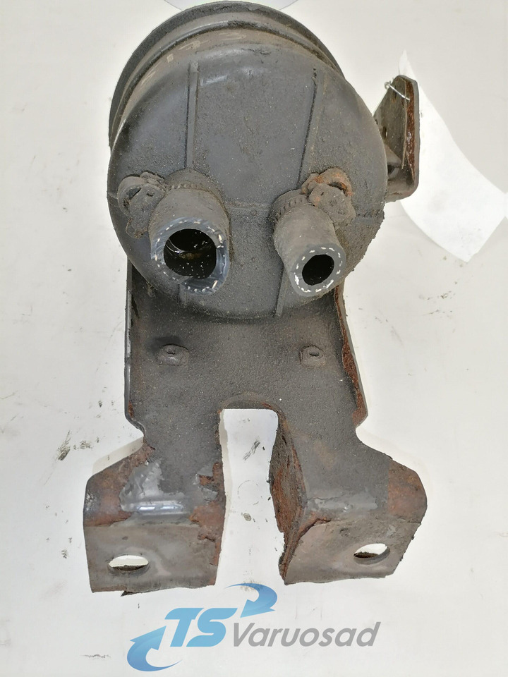 Volvo Steering oil tank+ bracket 1592945 - Selang kemudi untuk Truk: gambar 4 Volvo Steering oil tank+ bracket 1592945 - Selang kemudi untuk Truk: gambar 4