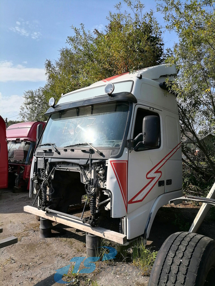Volvo Volvo kabiin 3091788 - Kabin dan interior untuk Truk: gambar 4 Volvo Volvo kabiin 3091788 - Kabin dan interior untuk Truk: gambar 4