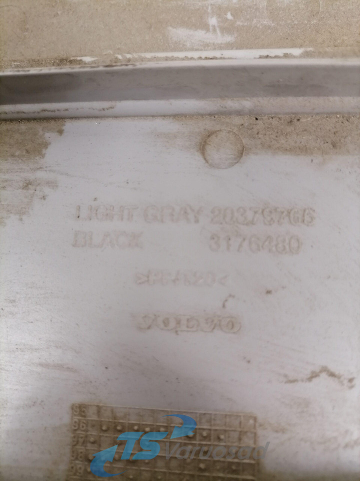 Volvo sunroof plastic cover 20379765 - Bagian universal untuk Truk: gambar 2 Volvo sunroof plastic cover 20379765 - Bagian universal untuk Truk: gambar 2