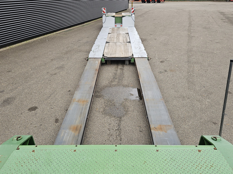 Faymonville MEGAMAX F-S42-2ACB / PENDEL AXLE / EXTENDABLE - Semi-trailer low bed: gambar 5 Faymonville MEGAMAX F-S42-2ACB / PENDEL AXLE / EXTENDABLE - Semi-trailer low bed: gambar 5