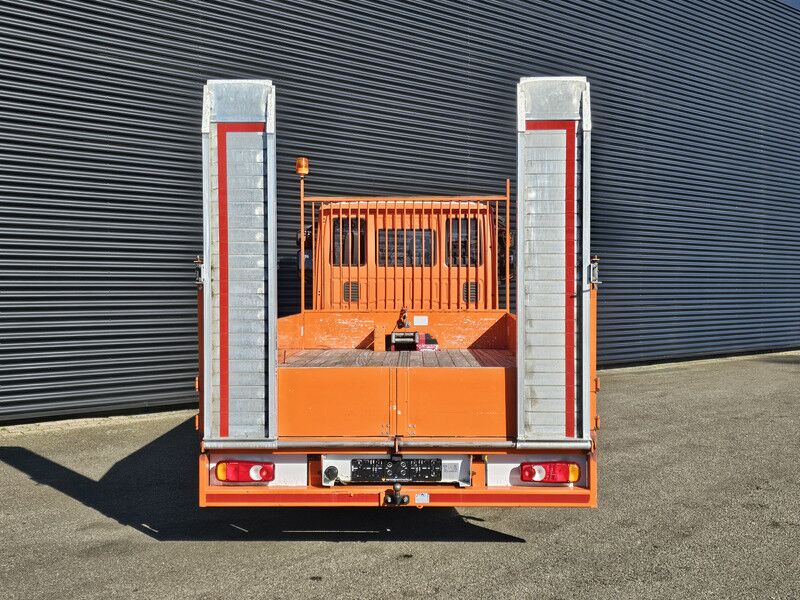 Iveco 8-160L OPRIJ / MACHINE TRANSPORT - Truk pengangkut mobil: gambar 4 Iveco 8-160L OPRIJ / MACHINE TRANSPORT - Truk pengangkut mobil: gambar 4