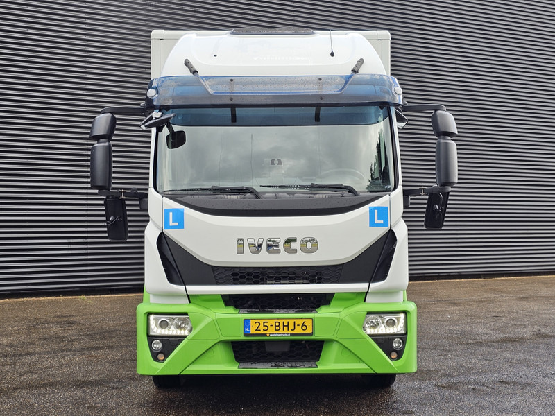 Iveco EURO CARGO 220 / LES / SCHOOL / FAHRSCHULE / CLOSED BOX - Truk box: gambar 5 Iveco EURO CARGO 220 / LES / SCHOOL / FAHRSCHULE / CLOSED BOX - Truk box: gambar 5