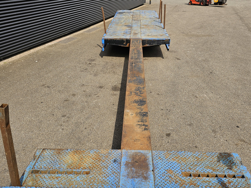 Lintrailers 4 LSDU 18-36 / EXTENDABLE / 4 AXLE - Semi-trailer low bed: gambar 4 Lintrailers 4 LSDU 18-36 / EXTENDABLE / 4 AXLE - Semi-trailer low bed: gambar 4