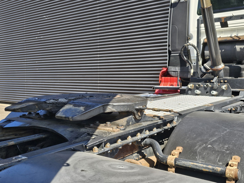 Truk jungkit MAN TGA 26.440 6x4 / TIPPER - TRACTOR COMBI / SPRING / BIG AXLE: gambar 11