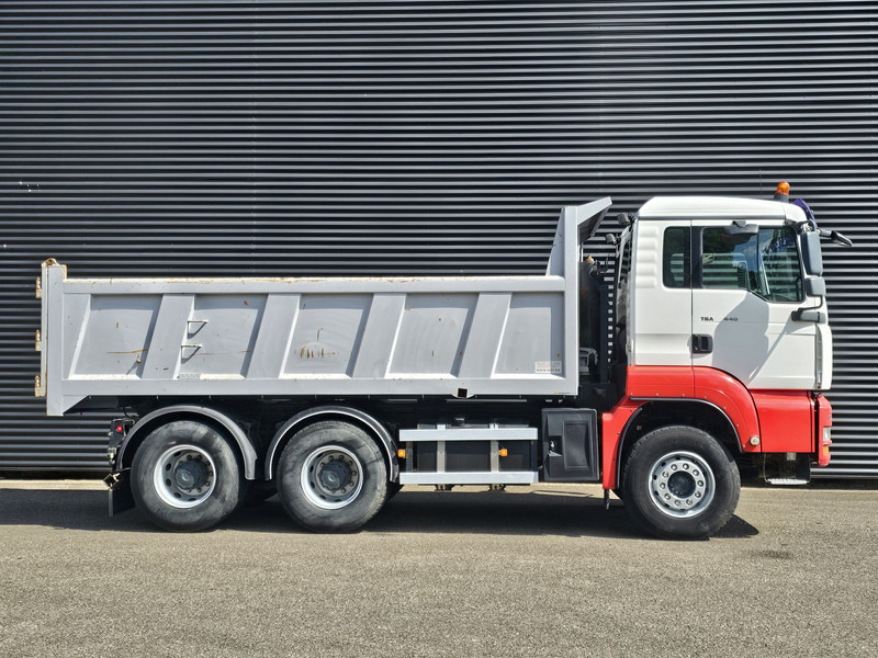MAN TGA 26.440 / TIPPER - TRACTOR COMBI /6x4 / SPRING / BIG AXLE - Truk jungkit: gambar 4 MAN TGA 26.440 / TIPPER - TRACTOR COMBI /6x4 / SPRING / BIG AXLE - Truk jungkit: gambar 4