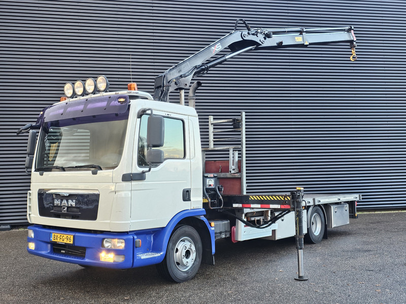 MAN TGL 12.220 / HIAB CRANE / MACHINE TRANSPORT - Truk derek: gambar 1 MAN TGL 12.220 / HIAB CRANE / MACHINE TRANSPORT - Truk derek: gambar 1
