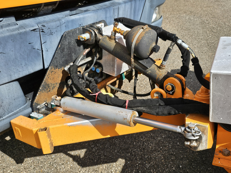 Truk jungkit MAN TGM 15.240 BL / TIPPER / DOKA / VEEG / SWEEPER: gambar 9