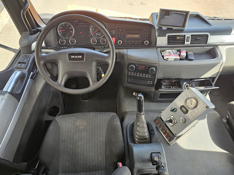 Truk jungkit MAN TGM 15.240 BL / TIPPER / DOKA / VEEG / SWEEPER: gambar 13