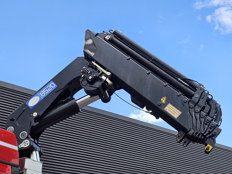 MAN TGX 37.480 8x2-6 / HMF 85 t/m CRANE / KRAN - Truk derek: gambar 4 MAN TGX 37.480 8x2-6 / HMF 85 t/m CRANE / KRAN - Truk derek: gambar 4