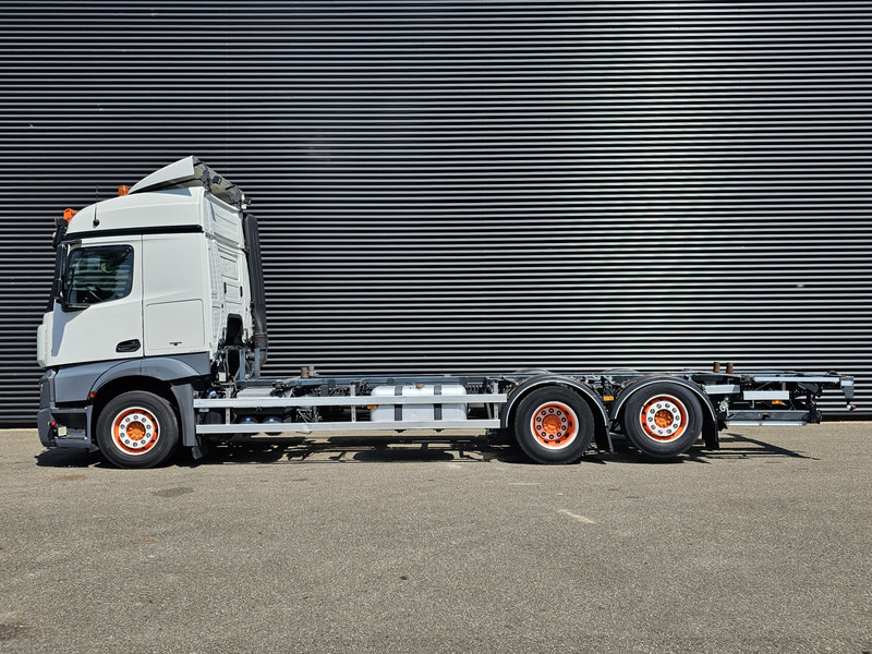 Mercedes-Benz ACTROS 2640 6x2-4 / NL TRUCK - Pengangkut kontainer/ Container truck: gambar 5 Mercedes-Benz ACTROS 2640 6x2-4 / NL TRUCK - Pengangkut kontainer/ Container truck: gambar 5