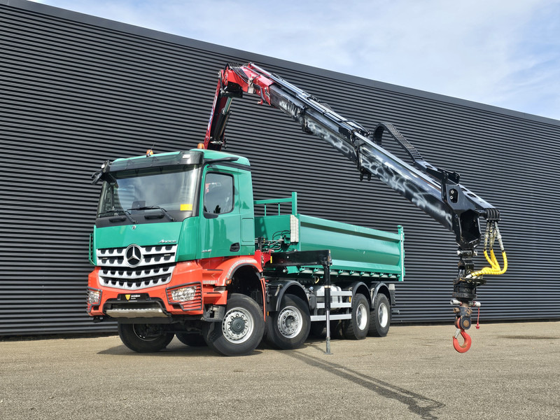 Mercedes-Benz AROCS 4145 / 8X6 / TIPPER + HMF CRANE - Truk derek: gambar 2 Mercedes-Benz AROCS 4145 / 8X6 / TIPPER + HMF CRANE - Truk derek: gambar 2