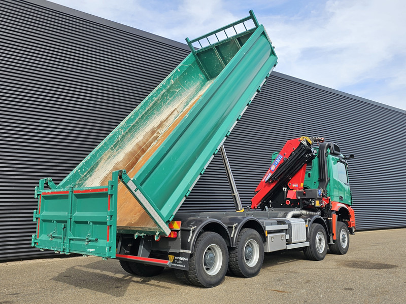 Mercedes-Benz AROCS 4145 / 8X6 / TIPPER + HMF CRANE - Truk jungkit, Truk derek: gambar 4 Mercedes-Benz AROCS 4145 / 8X6 / TIPPER + HMF CRANE - Truk jungkit, Truk derek: gambar 4