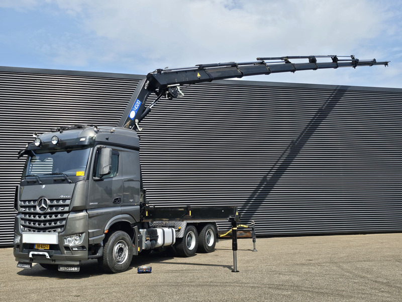 Mercedes-Benz Arocs 2658 6x4 / HMF 40 t/m - 21.3 mtr / WINCH - Truk derek: gambar 1 Mercedes-Benz Arocs 2658 6x4 / HMF 40 t/m - 21.3 mtr / WINCH - Truk derek: gambar 1