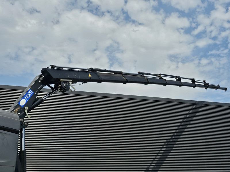 Mercedes-Benz Arocs 2658 6x4 / HMF 40 t/m - 21.3 mtr / WINCH - Truk derek: gambar 2 Mercedes-Benz Arocs 2658 6x4 / HMF 40 t/m - 21.3 mtr / WINCH - Truk derek: gambar 2