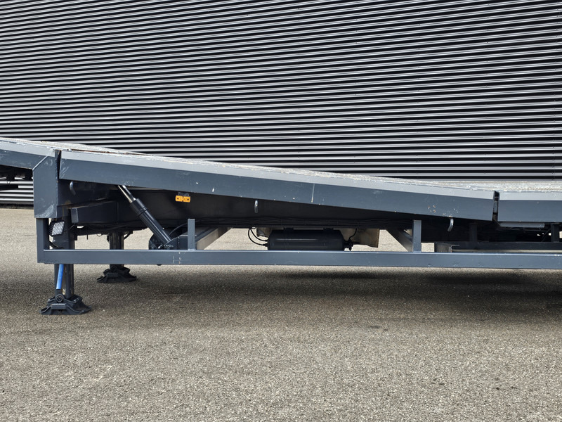 Nooteboom MCO-48-03 / STEERING AXLE / HYDRAULIC RAMPS + BED - Semi-trailer low bed: gambar 5 Nooteboom MCO-48-03 / STEERING AXLE / HYDRAULIC RAMPS + BED - Semi-trailer low bed: gambar 5