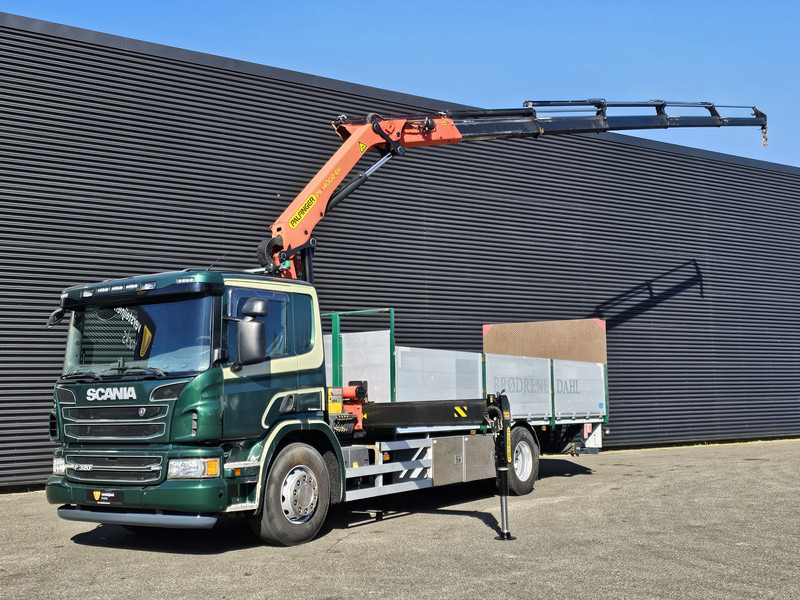Scania P320 4x2 / PALFINGER PK14002 / CRANE/KRAN - Truk flatbed, Truk derek: gambar 1 Scania P320 4x2 / PALFINGER PK14002 / CRANE/KRAN - Truk flatbed, Truk derek: gambar 1
