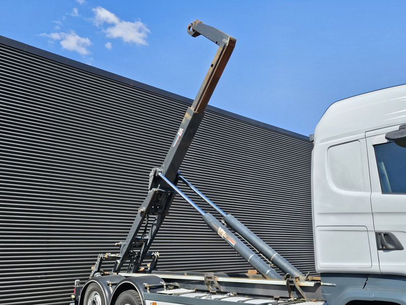 Scania R450 6x2*4 / EURO 6 / VDL HOOKLIFT - Hook lift: gambar 4 Scania R450 6x2*4 / EURO 6 / VDL HOOKLIFT - Hook lift: gambar 4