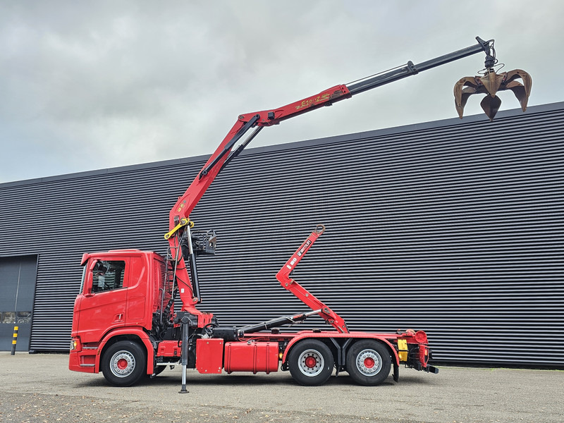 Scania R520 V8 6x2/4 / EPSILON CRANE + HOOKLIFT - Hook lift, Truk derek: gambar 3 Scania R520 V8 6x2/4 / EPSILON CRANE + HOOKLIFT - Hook lift, Truk derek: gambar 3