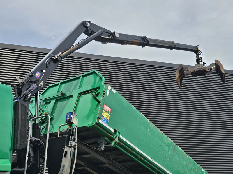 Tatra 6X6 / T158/II / 2 SIDE TIPPER - HMF Z CRANE - Truk jungkit, Truk derek: gambar 2 Tatra 6X6 / T158/II / 2 SIDE TIPPER - HMF Z CRANE - Truk jungkit, Truk derek: gambar 2