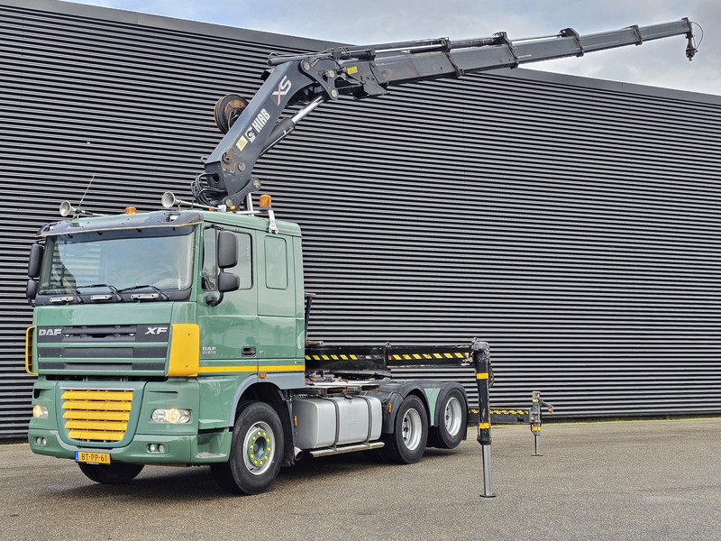 DAF XF 105.460 6X2 / HIAB 37 t/m CRANE / KRAN - Tractor head: gambar 1 DAF XF 105.460 6X2 / HIAB 37 t/m CRANE / KRAN - Tractor head: gambar 1