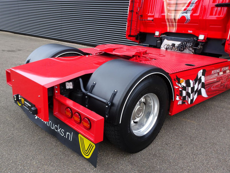 Iveco Strator 450 TORPEDO / HAUBER / RETARDER / SHOW TRUCK / SPECIAL PAINT - Tractor head: gambar 4 Iveco Strator 450 TORPEDO / HAUBER / RETARDER / SHOW TRUCK / SPECIAL PAINT - Tractor head: gambar 4