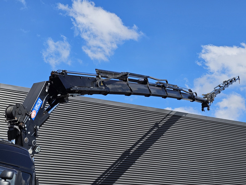 Scania R490 8x2 / HMF 85 T/M CRANE + WINCH + JIB - Tractor head: gambar 2 Scania R490 8x2 / HMF 85 T/M CRANE + WINCH + JIB - Tractor head: gambar 2
