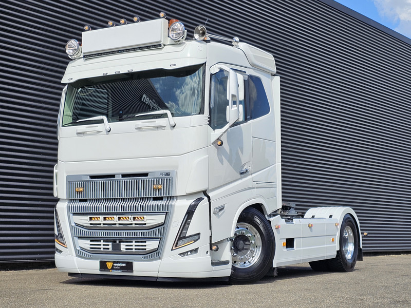 Volvo FH 16.750 4x2 / FULL AIR / RETARDER / I PARK COOL - Tractor head: gambar 1 Volvo FH 16.750 4x2 / FULL AIR / RETARDER / I PARK COOL - Tractor head: gambar 1