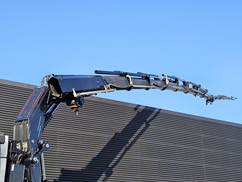 Volvo FH540 8x2-6 / FASSI F1650 / JIB + WINCH / CRANE - Truk derek: gambar 2 Volvo FH540 8x2-6 / FASSI F1650 / JIB + WINCH / CRANE - Truk derek: gambar 2