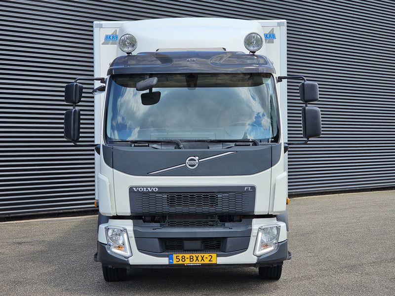 Volvo FL250 / 4X2 / ELECTRO-COOLING / LIFT / KOFFER / LBW - Truk box: gambar 5 Volvo FL250 / 4X2 / ELECTRO-COOLING / LIFT / KOFFER / LBW - Truk box: gambar 5