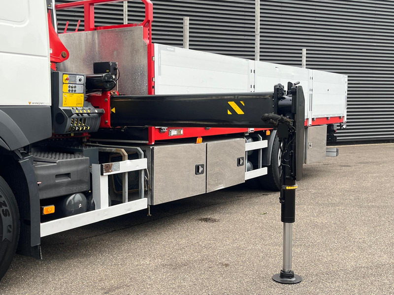 Volvo FM420 4x2 / PALFINGER 18502 - 17 mtr / CRANE / KRAN - Truk flatbed, Truk derek: gambar 5 Volvo FM420 4x2 / PALFINGER 18502 - 17 mtr / CRANE / KRAN - Truk flatbed, Truk derek: gambar 5