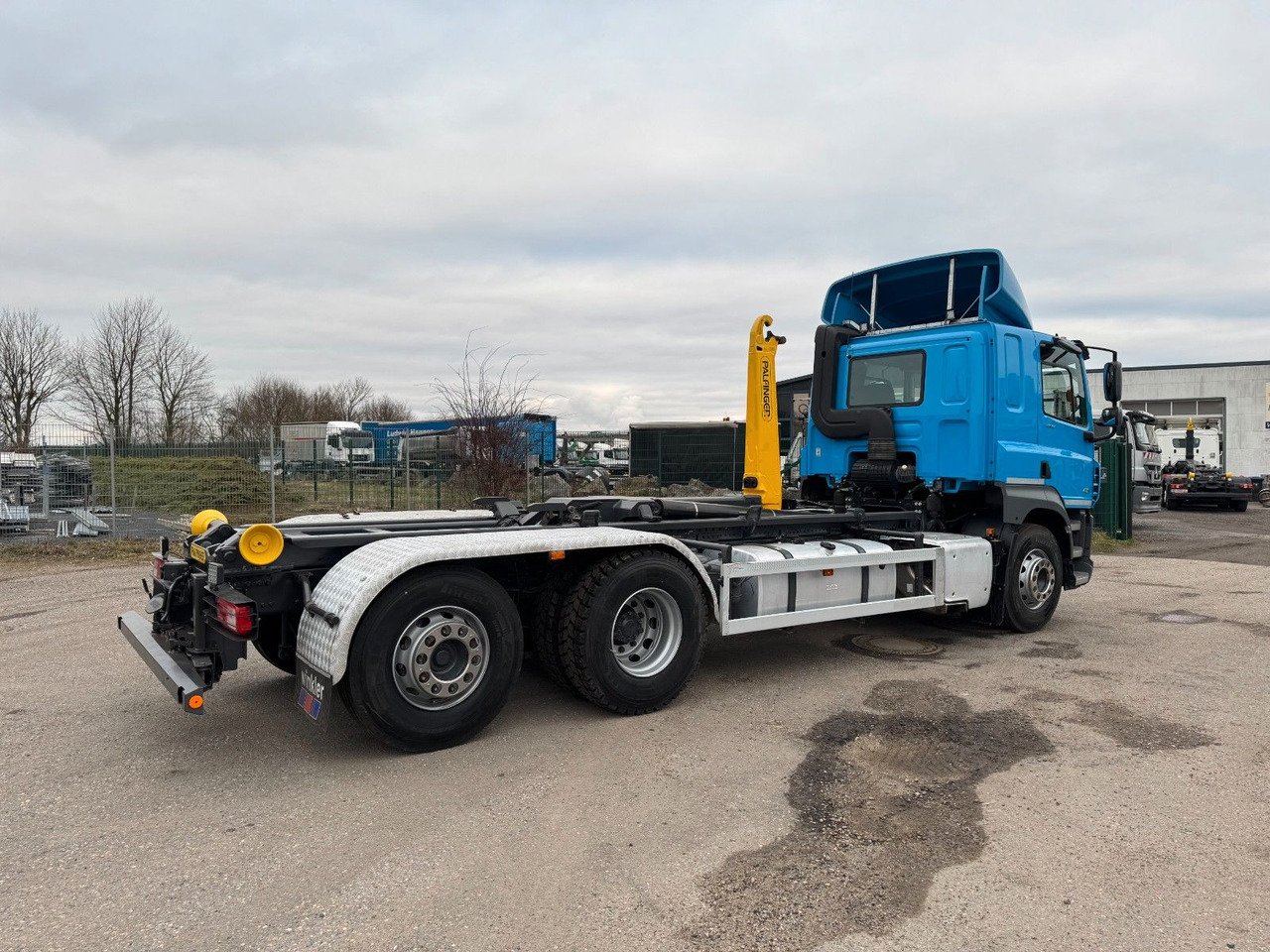 DAF CF 480 6X2 Abroller Funk 8 Stück neue Pirelli DAF CF 480 6X2 Abroller Funk 8 Stück neue Pirelli - Hook lift: gambar 4 DAF CF 480 6X2 Abroller Funk 8 Stück neue Pirelli DAF CF 480 6X2 Abroller Funk 8 Stück neue Pirelli - Hook lift: gambar 4