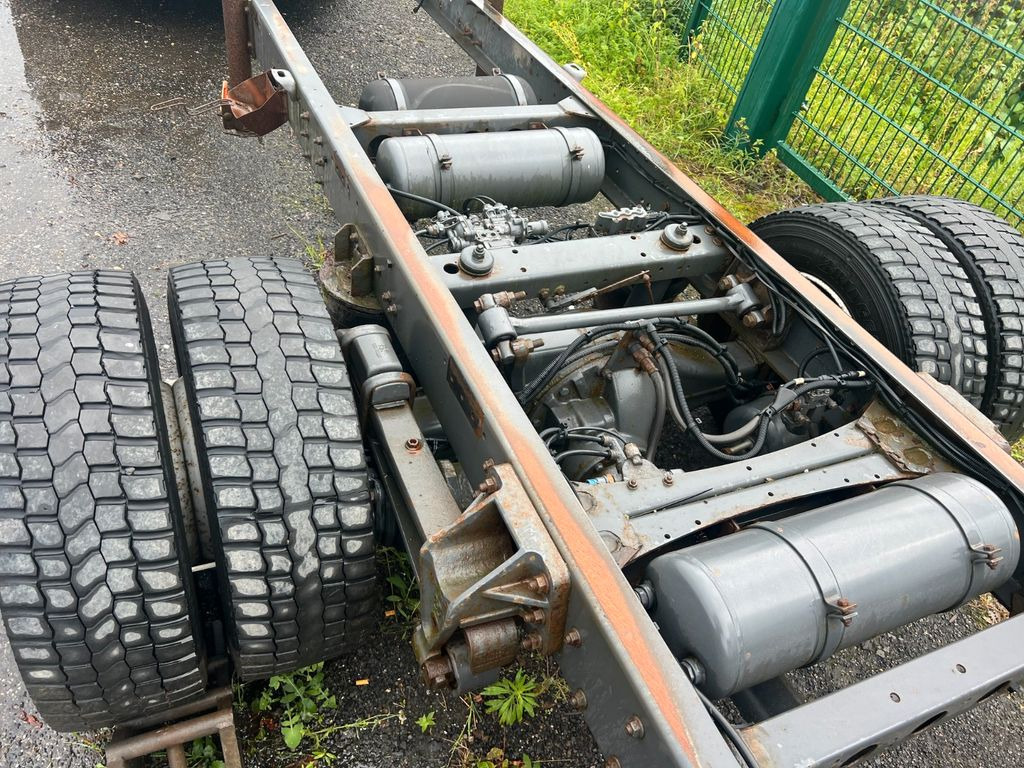 DAF LF 45.220 12 to. for PARTS no engine no gearbox! DAF LF 45.220 12 to. for PARTS no engine no gearbox! - Truk dengan terpal samping: gambar 2 DAF LF 45.220 12 to. for PARTS no engine no gearbox! DAF LF 45.220 12 to. for PARTS no engine no gearbox! - Truk dengan terpal samping: gambar 2