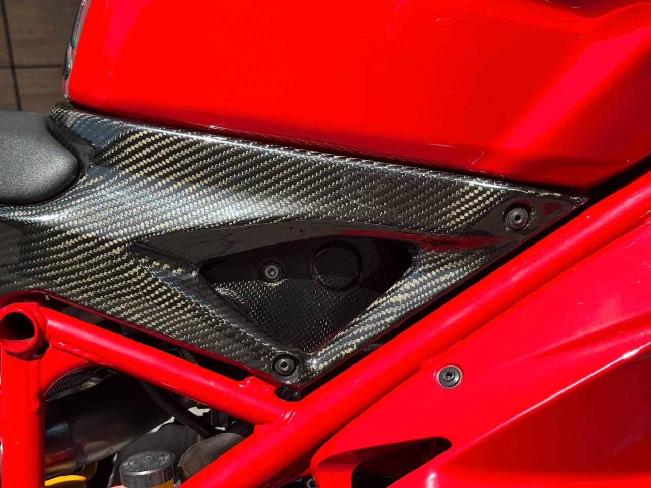 Sepeda motor baru Ducati 1198 SP NEUWERTIG große Wartung neu: gambar 6