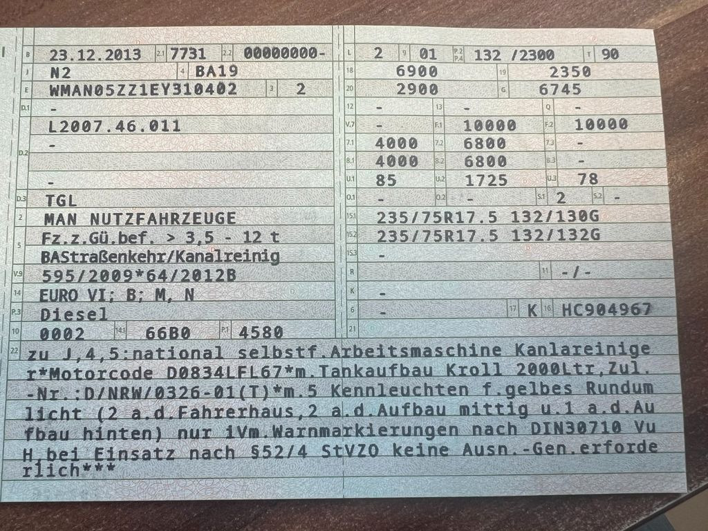 MAN 10.180 Saug & Druck & Spülwagen & Funk Euro 6 MAN 10.180 Saug & Druck & Spülwagen - Truk vakum: gambar 3 MAN 10.180 Saug & Druck & Spülwagen & Funk Euro 6 MAN 10.180 Saug & Druck & Spülwagen - Truk vakum: gambar 3