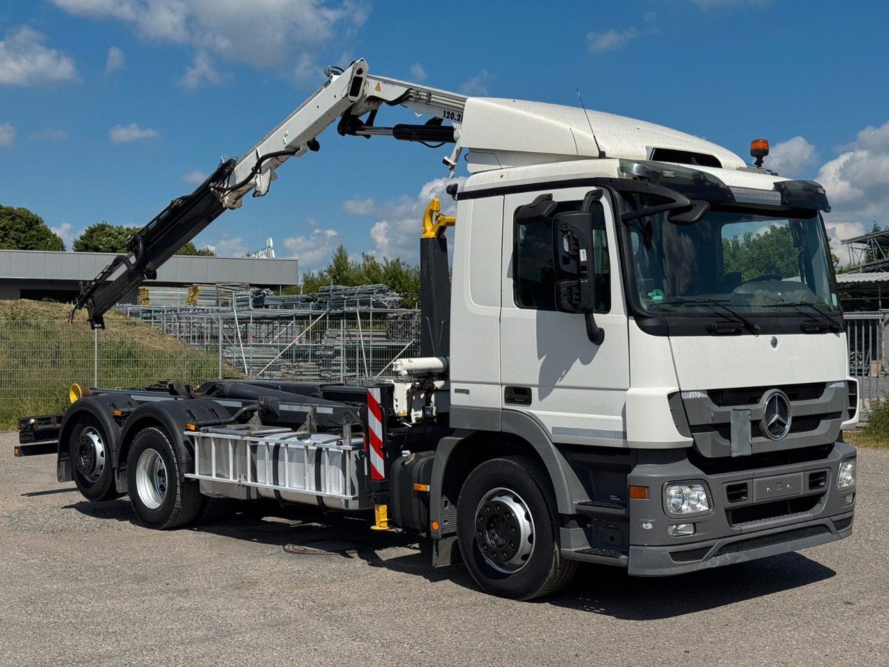 Mercedes-Benz 2541 6x2 ARK Meiller 20.65 | ATLA 120.2E mit 5&6 - Hook lift, Truk derek: gambar 4 Mercedes-Benz 2541 6x2 ARK Meiller 20.65 | ATLA 120.2E mit 5&6 - Hook lift, Truk derek: gambar 4