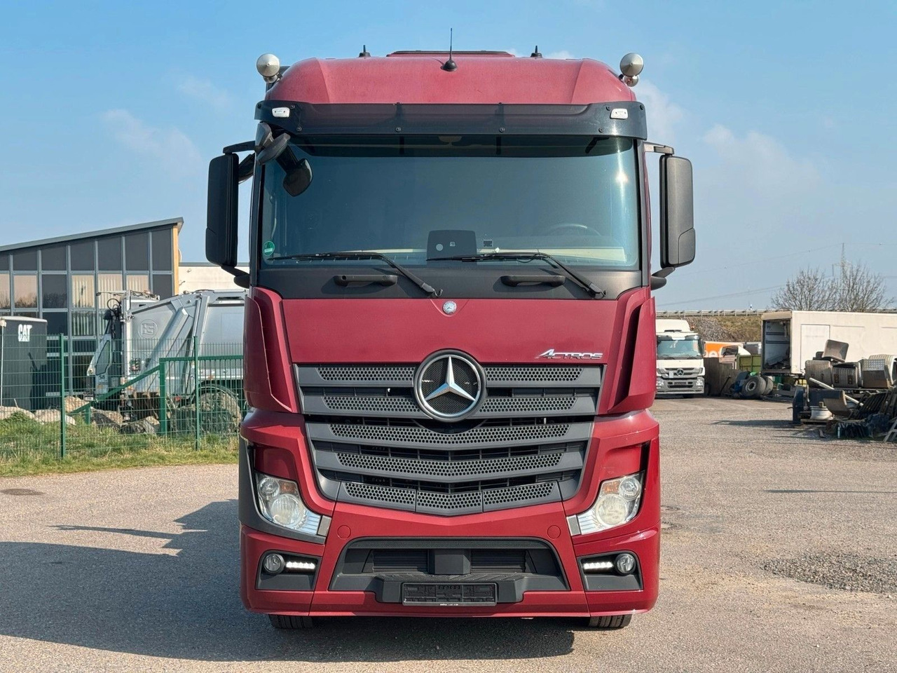 Mercedes-Benz 2558 6x2 Fahrgestell Chassis | Retarder | Klima - Truk sasis: gambar 1 Mercedes-Benz 2558 6x2 Fahrgestell Chassis | Retarder | Klima - Truk sasis: gambar 1