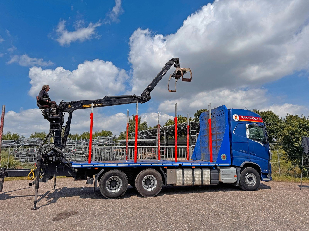 Volvo FH 500 6X4 Blattgefedert Top Zustand - Truk logging, Truk derek: gambar 1 Volvo FH 500 6X4 Blattgefedert Top Zustand - Truk logging, Truk derek: gambar 1
