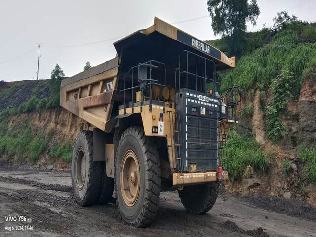CAT 777E - Truk batu/ Dumper iebes: gambar 4 CAT 777E - Truk batu/ Dumper iebes: gambar 4