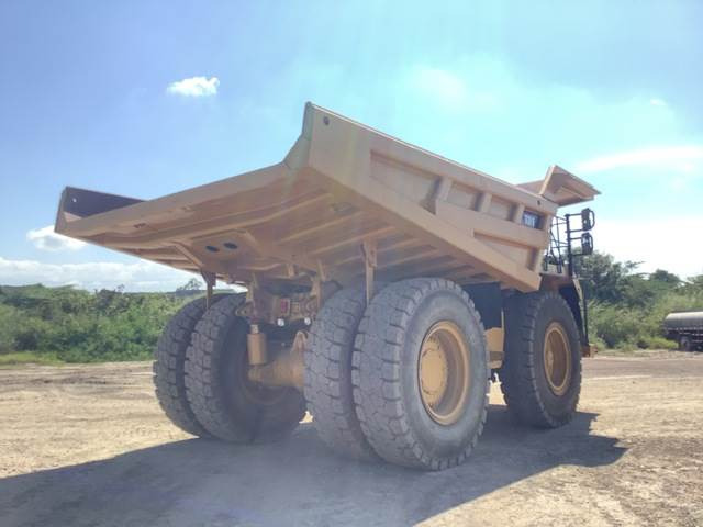 CAT 777F - Truk batu/ Dumper iebes: gambar 3 CAT 777F - Truk batu/ Dumper iebes: gambar 3