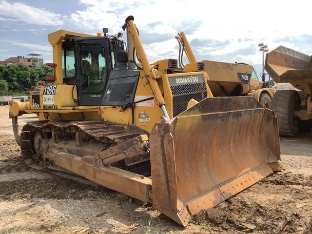 Komatsu D85EX-15 - Bulldozer: gambar 4 Komatsu D85EX-15 - Bulldozer: gambar 4